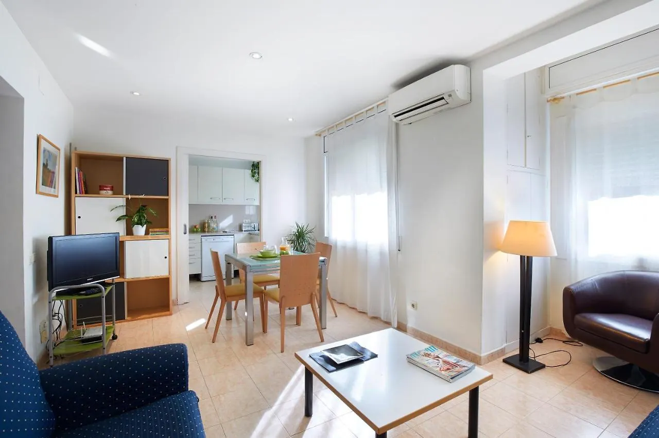 Apartamentos Calvet Barcelona 0*,