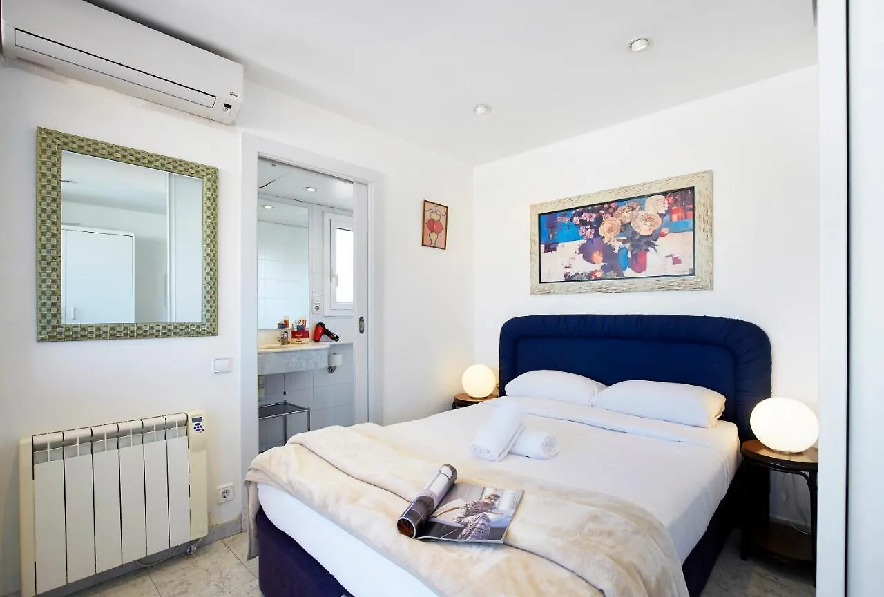 Apartamentos Calvet Barcelona