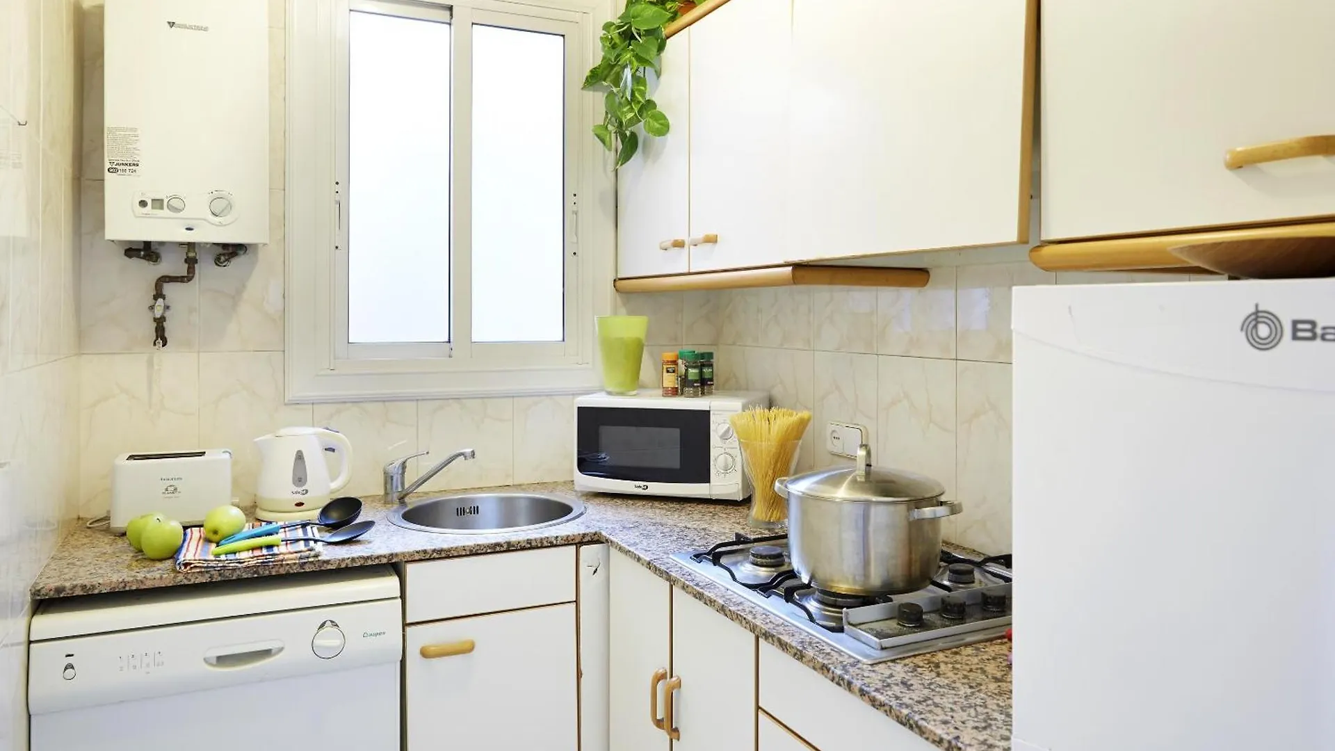 Apartamentos Calvet Barcelona