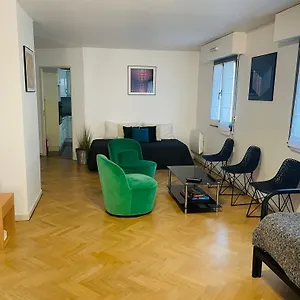 Beautiful 45 M2 Private In Montparnasse Appartamento Parigi